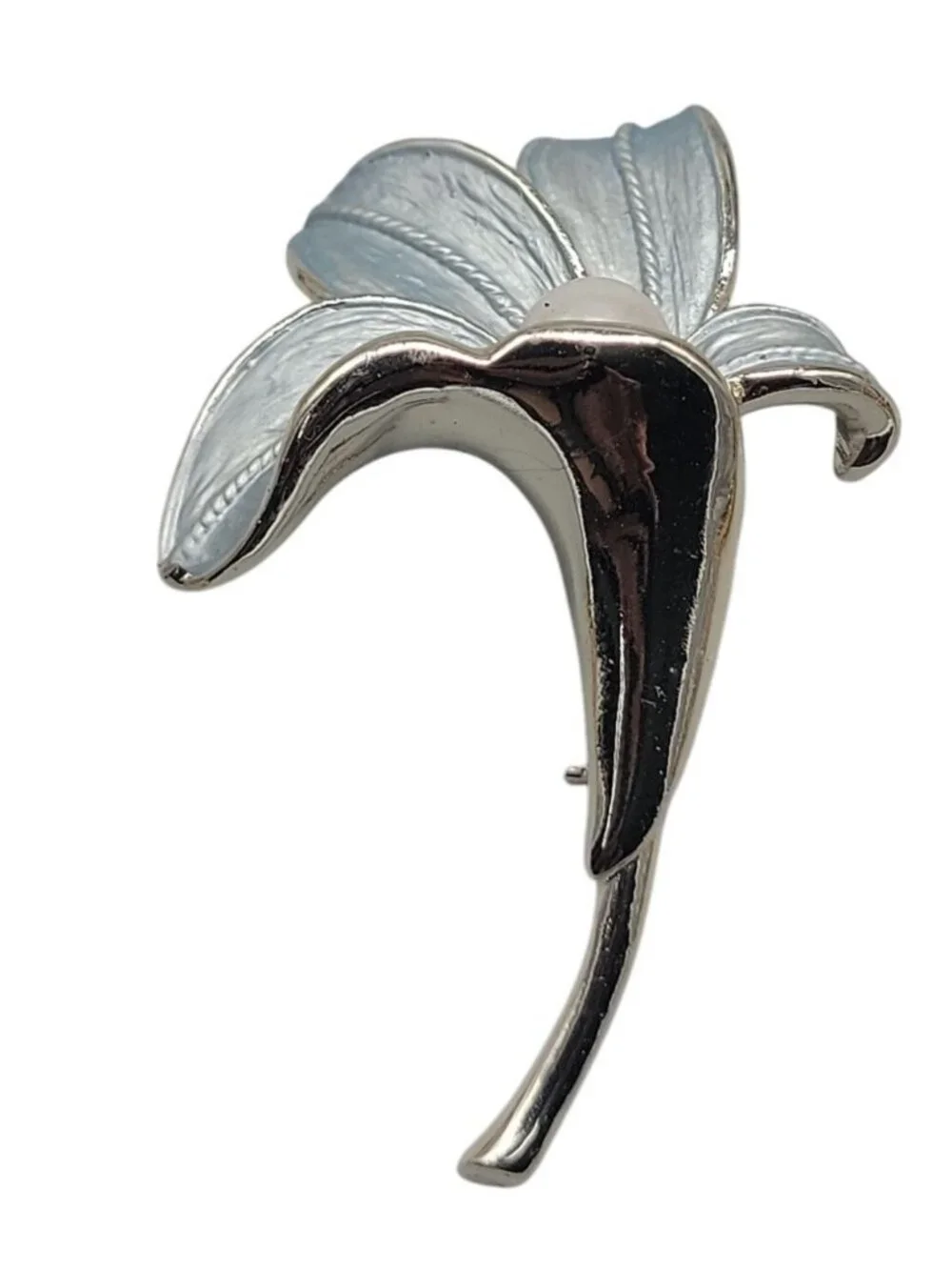 Baby Blue Lilly Brooch Silver Tone Faux Pearl Vintage Matte Enameled Pin